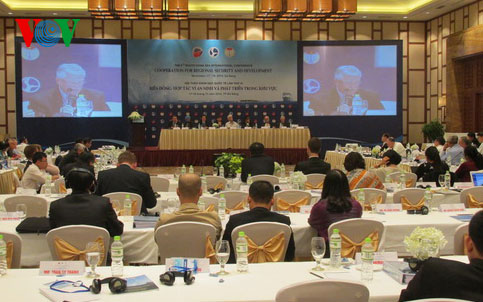 นักวิชาการระหว่างประเทศเรียกร้องความมีเสถียรภาพเพื่อเป้าหมายความปลอดภัยในการเดินเรือในทะเลตะวันออก